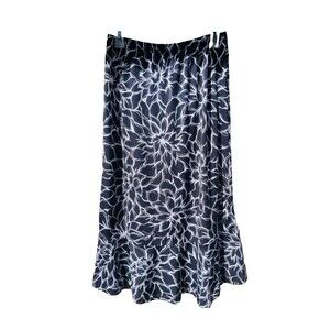 Vintage Sag Harbor Stretch Petite Black White Floral Skirt Sz PS Small Long Y2K